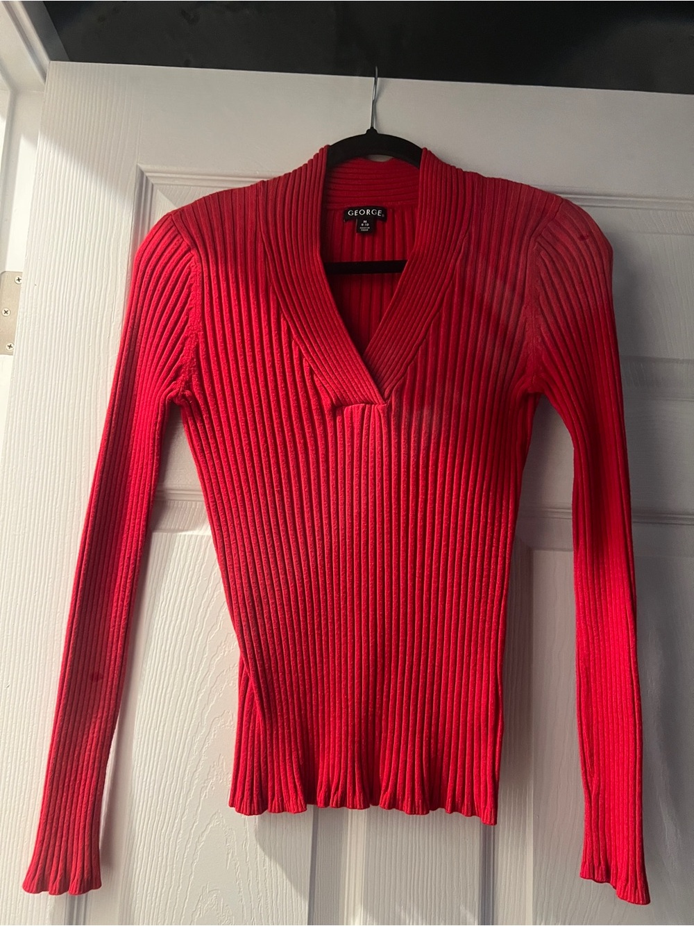 George V-Neck Ribbed Long-Sleeve Sweater in Bright Red